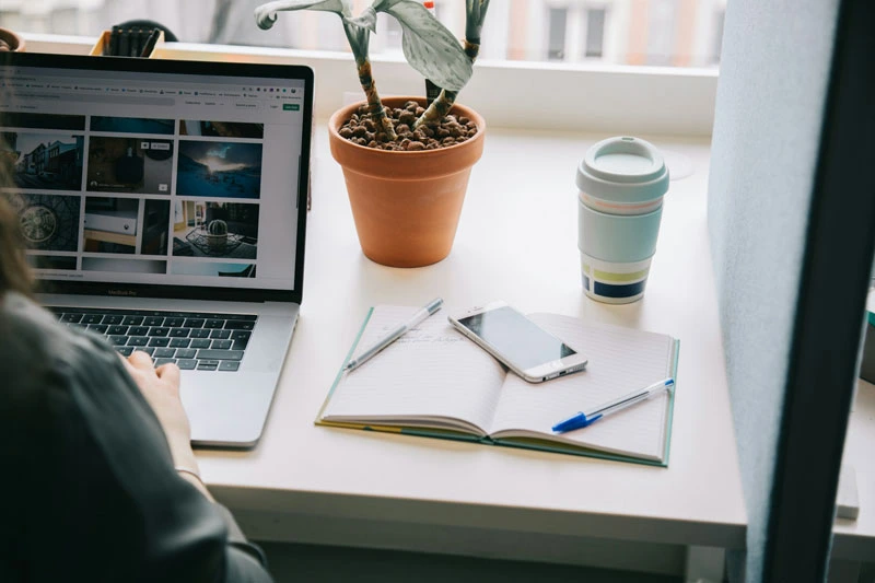 Engaging in Microblogging