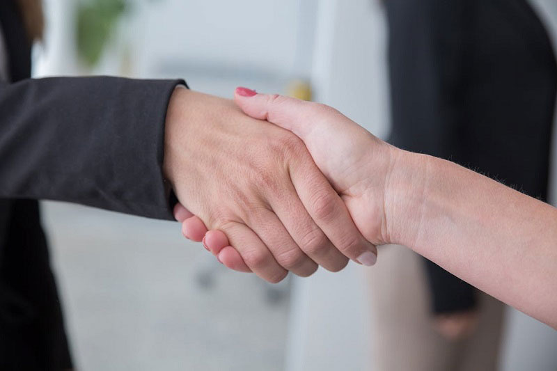 Business Crowdfunding, Fundraising for Projects or Business Units that Involve the Wider Community