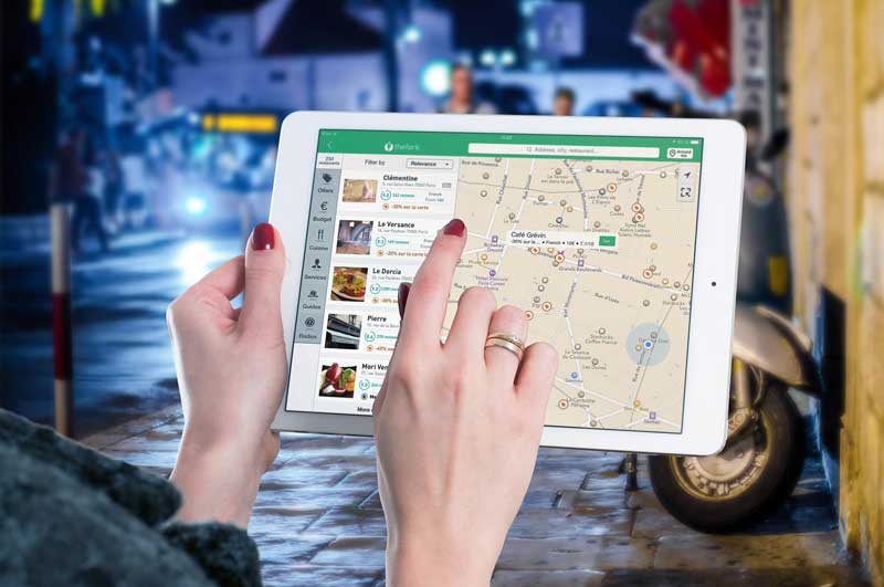 Google Assistant features that connect directly to digital maps