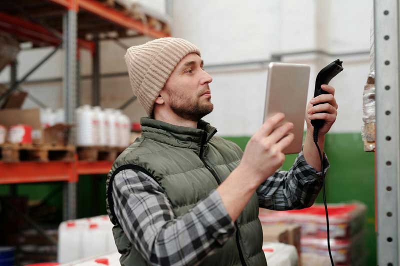7 Effective Strategies for Managing Retail in the Modern Era